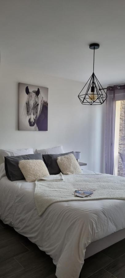 La Bergerie Du Mesnil Bed & Breakfast Livry  Bagian luar foto